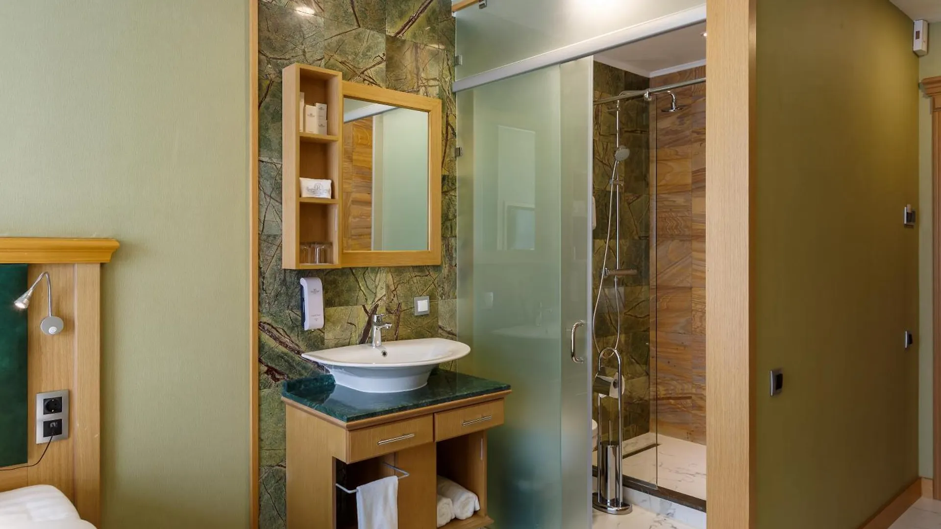 Shera Park Boutique Hotel Alma-Ata