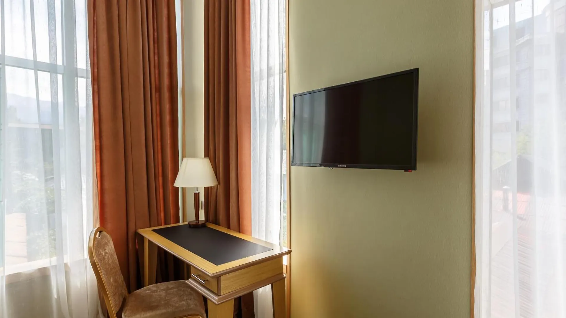 Shera Park Boutique Hotel Алматы